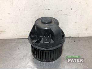 Usados Motor de ventilador de calefactor Ford Mondeo IV 2.0 TDCi 130 16V Precio de solicitud ofrecido por Autoparts Pater