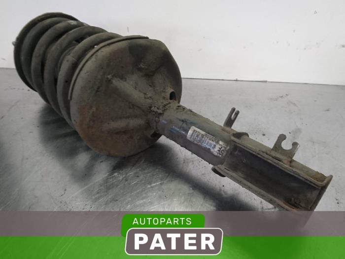 Front shock absorber rod, right from a Daewoo Epica 2.5 24V 2008