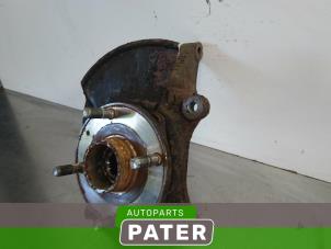Used Knuckle, front right Chevrolet Epica 2.5 24V Price € 52,50 Margin scheme offered by Autoparts Pater