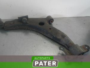 Used Front wishbone, left Chevrolet Epica 2.5 24V Price € 26,25 Margin scheme offered by Autoparts Pater