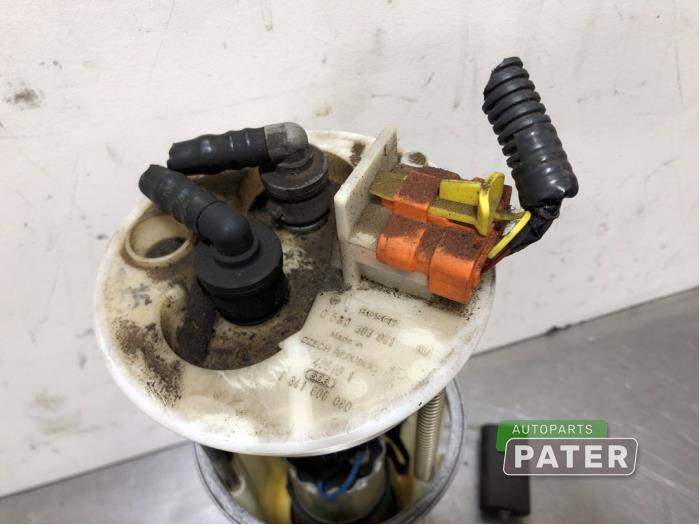 Gebrauchte Förderpumpe Fiat Ducato (243/244/245/247) 2.8 JTD VGT Preis € 25,41 Mit Mehrwertsteuer angeboten von Autoparts Pater