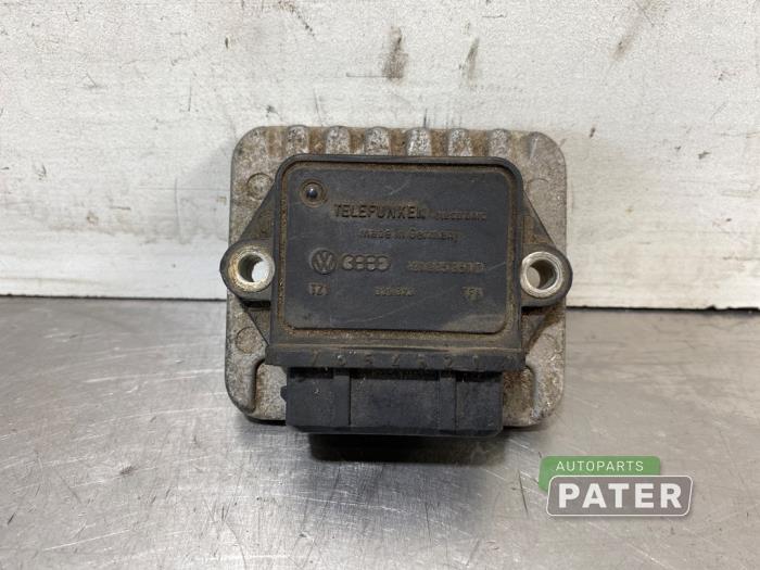 Used Ignition module Volkswagen Golf II (19E) 1.6 Price € 15,75 Margin scheme offered by Autoparts Pater