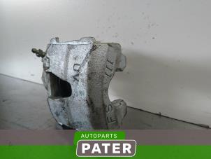 Used Front brake calliper, left Volkswagen Up! (121) 1.0 12V 75 Price € 42,00 Margin scheme offered by Autoparts Pater
