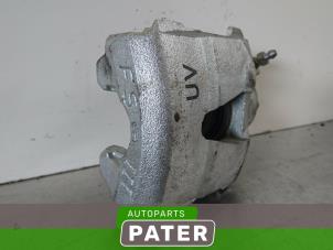 Used Front brake calliper, right Volkswagen Up! (121) 1.0 12V 75 Price € 21,00 Margin scheme offered by Autoparts Pater