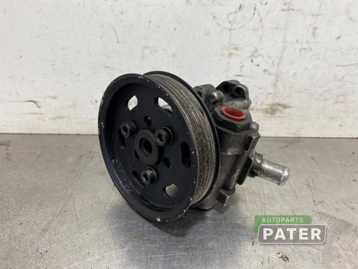 Usagé Pompe de direction Audi A4 (B7) 1.9 TDI Prix € 26,25 Règlement à la marge proposé par Autoparts Pater