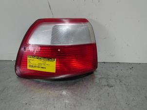 Used Taillight, left Opel Omega B (25/26/27) 2.2 16V Price € 21,00 Margin scheme offered by Autoparts Pater