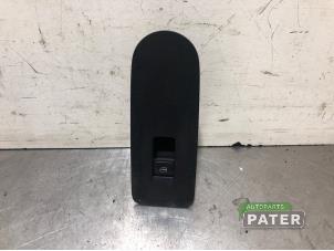 Used Electric window switch Volkswagen Up! (121) 1.0 12V 75 Price on request offered by Autoparts Pater
