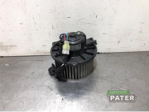 Used Heating and ventilation fan motor Volvo S40 (VS) 1.8 16V Price € 26,25 Margin scheme offered by Autoparts Pater