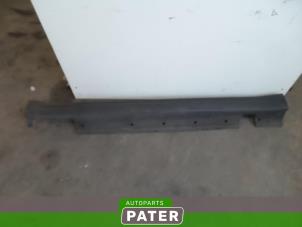 Used Side skirt, right Mini Mini (R56) 1.6 16V One Price € 78,75 Margin scheme offered by Autoparts Pater