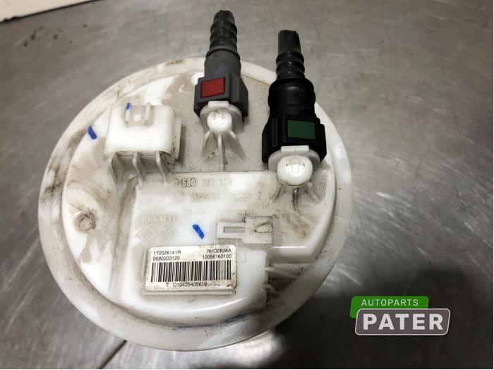 Booster pump from a Renault Megane III Grandtour (KZ) 1.5 dCi 110 2013
