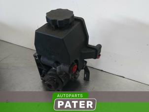 Used Power steering pump Mercedes C Combi (S202) 2.2 C-220 CDI 16V Price € 52,50 Margin scheme offered by Autoparts Pater