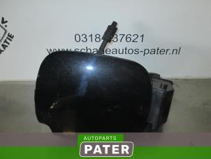 Used Tank cap cover Renault Clio III (BR/CR) 1.2 16V 75 Price on request offered by Autoparts Pater