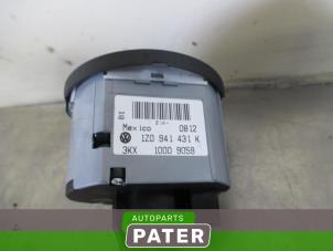 Gebrauchte Licht Schalter Skoda Octavia Combi (1Z5) 1.6 TDI Greenline Preis auf Anfrage angeboten von Autoparts Pater