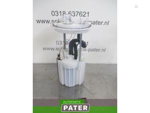 Used Petrol pump Fiat Stilo (192A/B) 1.9 JTD 115 Price € 26,25 Margin scheme offered by Autoparts Pater