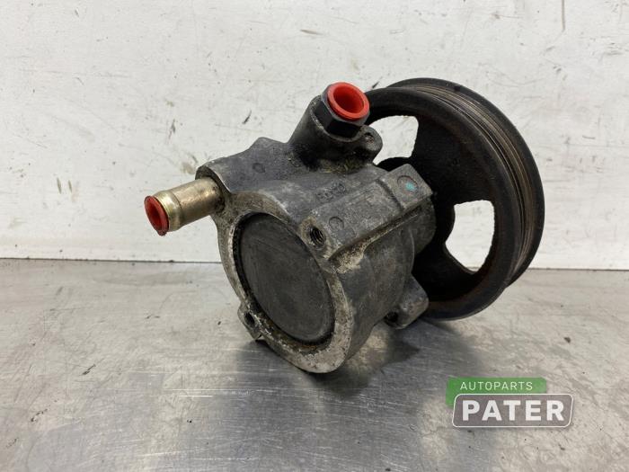 Usagé Pompe de direction Renault Espace (JK) 3.0 dCi V6 24V Prix € 26,25 Règlement à la marge proposé par Autoparts Pater