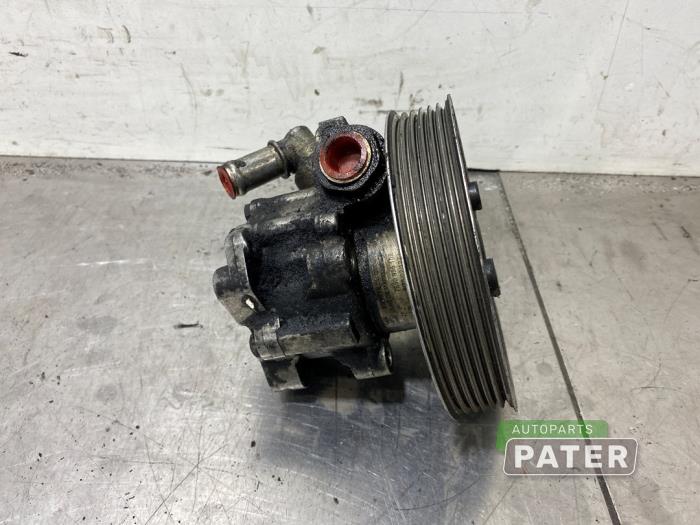 Usagé Pompe de direction Audi A4 Avant (B6) 2.5 TDI 24V Prix € 26,25 Règlement à la marge proposé par Autoparts Pater