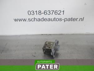 Used Heater resistor Citroen Xsara Picasso (CH) 1.8 16V Price on request offered by Autoparts Pater