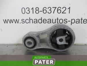 Used Gearbox mount Renault Trafic New (FL) 1.9 dCi 100 16V Price € 12,71 Inclusive VAT offered by Autoparts Pater