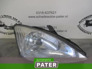 Used Headlight, right Ford Focus 1 1.8 TDdi Price € 21,00 Margin scheme offered by Autoparts Pater