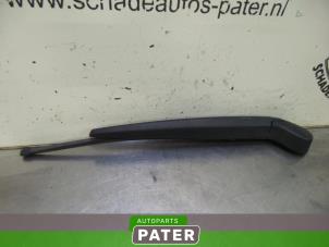 Used Rear wiper arm Volvo V70 (BW) 2.0 16V Flexifuel Price € 15,75 Margin scheme offered by Autoparts Pater
