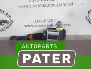 Usados Tensor de cinturón de seguridad derecha Alfa Romeo 147 (937) 1.6 Twin Spark 16V Precio de solicitud ofrecido por Autoparts Pater
