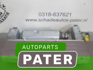 Used Right airbag (dashboard) Volkswagen Transporter T5 2.5 TDi PF Price € 50,82 Inclusive VAT offered by Autoparts Pater