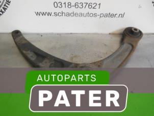 Used Front wishbone, right Peugeot 307 (3A/C/D) 2.0 HDi 110 FAP Price € 15,75 Margin scheme offered by Autoparts Pater