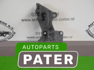 Used Alternator upper bracket Volkswagen Polo IV (9N1/2/3) 1.4 TDI 70 Price on request offered by Autoparts Pater