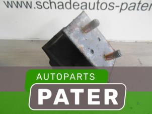Usados Soporte de motor Mercedes Sprinter 4t (904) 416 CDI 20V Precio de solicitud ofrecido por Autoparts Pater