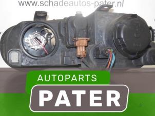 Używane Reflektor prawy Rover 25 2.0 iDT Cena na żądanie oferowane przez Autoparts Pater