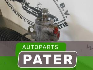 Używane Przekladnia kierownicza ze wspomaganiem Rover 25 2.0 iDT Cena € 42,00 Procedura marży oferowane przez Autoparts Pater
