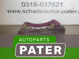 Usagé Etrier de frein (pince) arrière droit Subaru Impreza I (GC) 1.6i GL AWD 16V Prix € 15,75 Règlement à la marge proposé par Autoparts Pater
