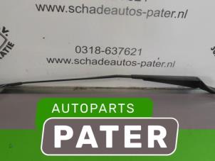 Used Front wiper arm Peugeot 3008 I (0U/HU) 1.6 HDiF 16V Price € 15,75 Margin scheme offered by Autoparts Pater