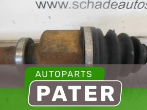 Used Front drive shaft, right Renault Vel Satis (BJ) 3.0 dCi V6 24V Price € 36,75 Margin scheme offered by Autoparts Pater