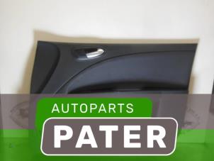 Używane Tapicerka drzwi prawych przednich wersja 4-drzwiowa Seat Leon (1P1) 1.6 TDI 16V 105 Cena € 105,00 Procedura marży oferowane przez Autoparts Pater