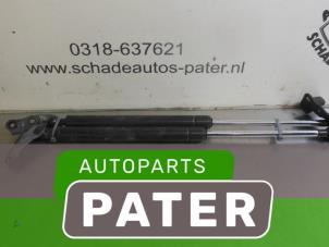 Used Set of tailgate gas struts Toyota Avensis Verso (M20) 2.0 D-4D 16V Price € 78,75 Margin scheme offered by Autoparts Pater