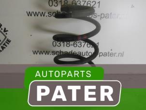 Used Rear coil spring Renault Clio III (BR/CR) 1.5 dCi FAP Price € 26,25 Margin scheme offered by Autoparts Pater