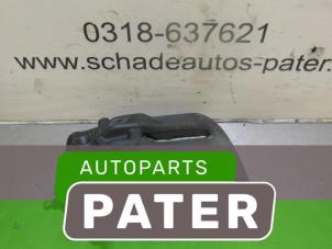 Used Front brake calliper, right Renault Clio III (BR/CR) 1.5 dCi FAP Price € 15,75 Margin scheme offered by Autoparts Pater