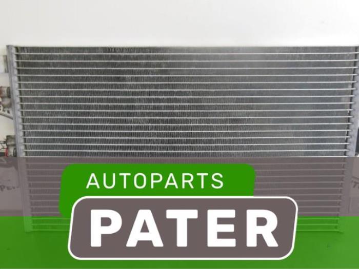 Radiateur clim d'un Alfa Romeo 147 (937) 2.0 Twin Spark 16V 2008