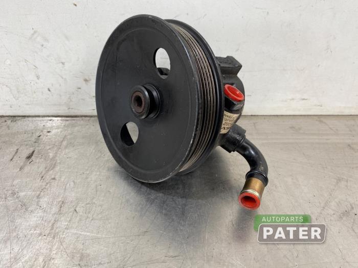 Usagé Pompe de direction Volvo V40 (VW) 2.0 16V Prix € 26,25 Règlement à la marge proposé par Autoparts Pater