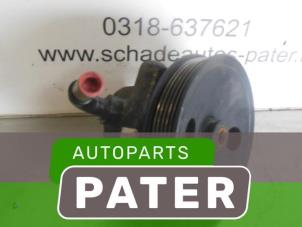 Używane Pompa wspomagania kierownicy Volvo V40 (VW) 2.0 16V Cena € 42,00 Procedura marży oferowane przez Autoparts Pater