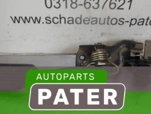 Used Throttle pedal position sensor Toyota HiAce II 2.5 D4-D 100 4x4 Kat. Price € 52,50 Margin scheme offered by Autoparts Pater