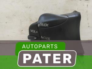 Used Steering wheel mounted radio control Ford Focus 1 1.6 16V Price € 15,75 Margin scheme offered by Autoparts Pater
