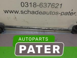 Used Anti-roll bar guide Volkswagen Caddy III (2KA,2KH,2CA,2CH) 2.0 SDI Price € 21,00 Margin scheme offered by Autoparts Pater
