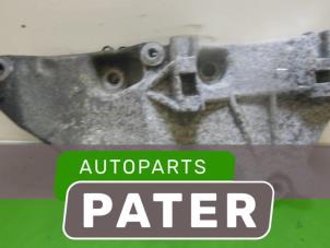 Used Air conditioning bracket Renault Scénic II (JM) 1.9 dCi 120 Price € 52,50 Margin scheme offered by Autoparts Pater