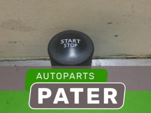 Used Start/stop switch Renault Scénic II (JM) 1.9 dCi 120 Price € 15,75 Margin scheme offered by Autoparts Pater
