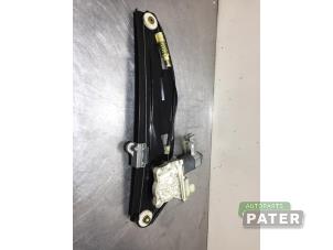 Used Rear door window mechanism 4-door, right BMW 7 serie (E65/E66/E67) 740d V8 32V Price € 42,00 Margin scheme offered by Autoparts Pater