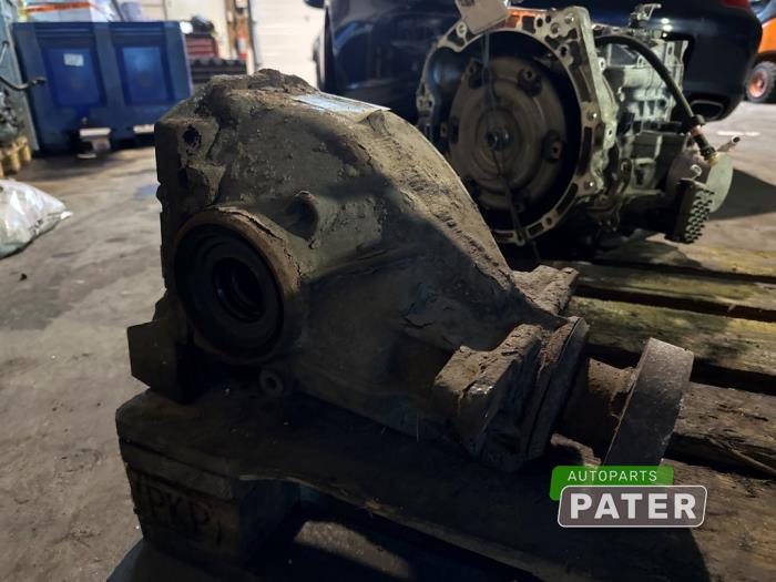 Usagé Différentiel arrière BMW 7 serie (E65/E66/E67) 740d V8 32V Prix € 78,75 Règlement à la marge proposé par Autoparts Pater