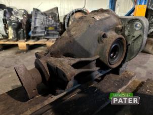 Differential hinten van een BMW 7 serie (E65/E66/E67) 740d V8 32V 2003