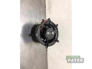 Used Heating and ventilation fan motor BMW 7 serie (E65/E66/E67) 740d V8 32V Price € 105,00 Margin scheme offered by Autoparts Pater